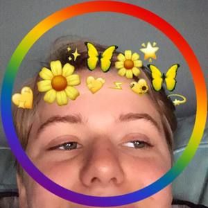 Meet your Posher, Kylie